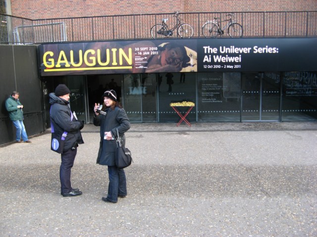 Street art London, Tate Modern 0086